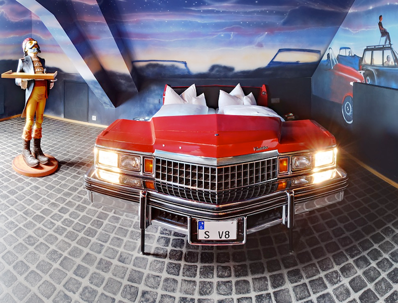 Illustration for article titled When luxury cars become beautiful pieces of furniture